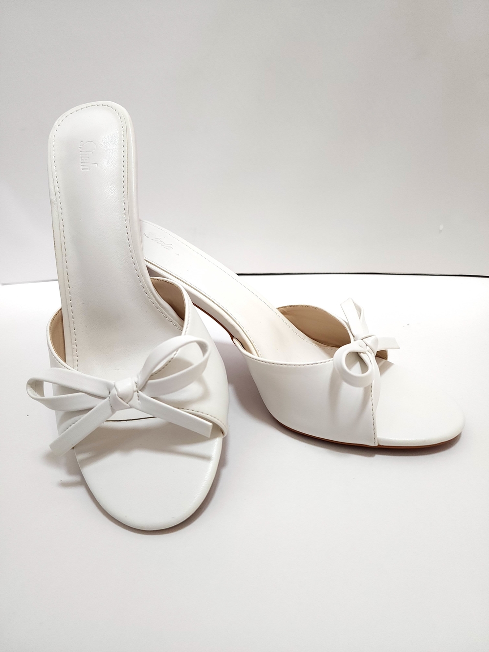 SHEIN White Bow Slip-On Mule Heels